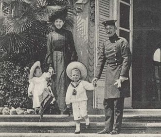 Residenzschloss Ludwigsburg, Prinzessin Olga mit Prinz Maximilian und ihren Kindern