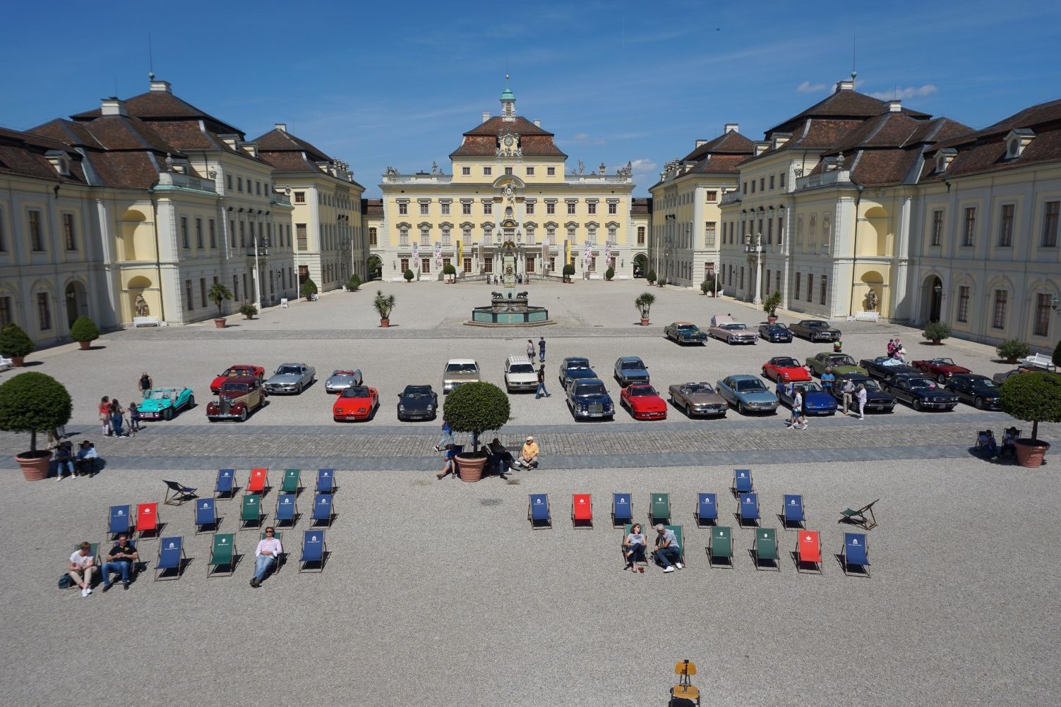 Residenzschloss Ludwigsburg, Blick in den Ehrenhof Ludwigsburg  