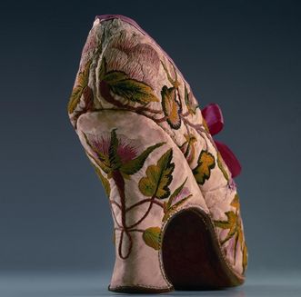 Baroque lady's shoe in the fashion museum at Ludwigsburg Residential Palace