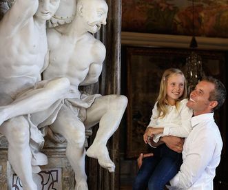 Besucher im Residenzschloss Ludwigsburg